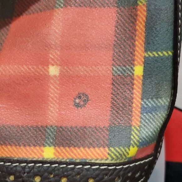 Like New Y2K Dooney & Bourke Colorful Mini Barrell Bag - Picture 4 of 16